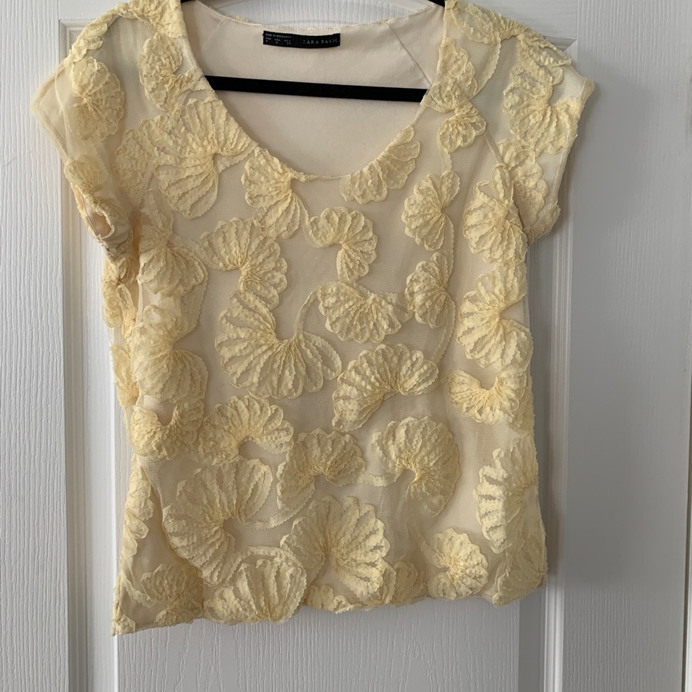 Zara Blouse Size Medium